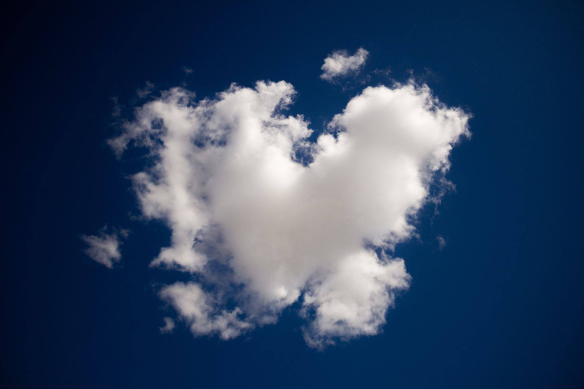 How Cloud Computing Differs from Traditional IT Infrastructure