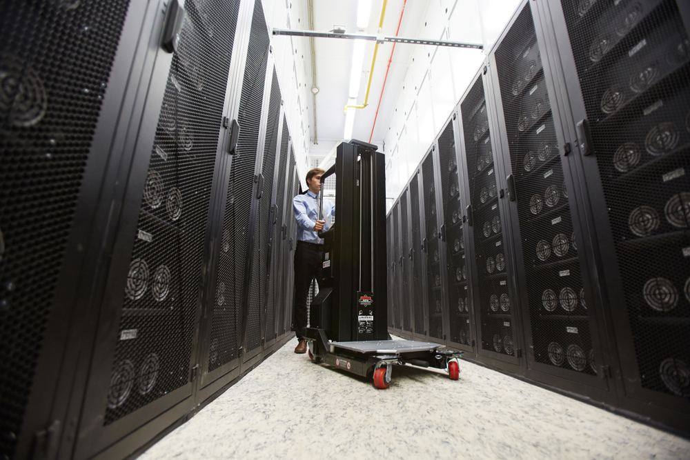 IT relocation support services in London